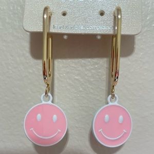 💕NEW ARRIVAL! Ann Elise Smiles For You Earrings